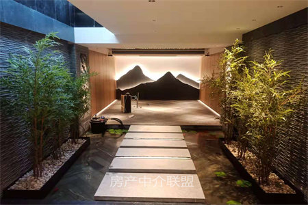 兴泊小区套三，带附房，与密州路小学一墙之隔